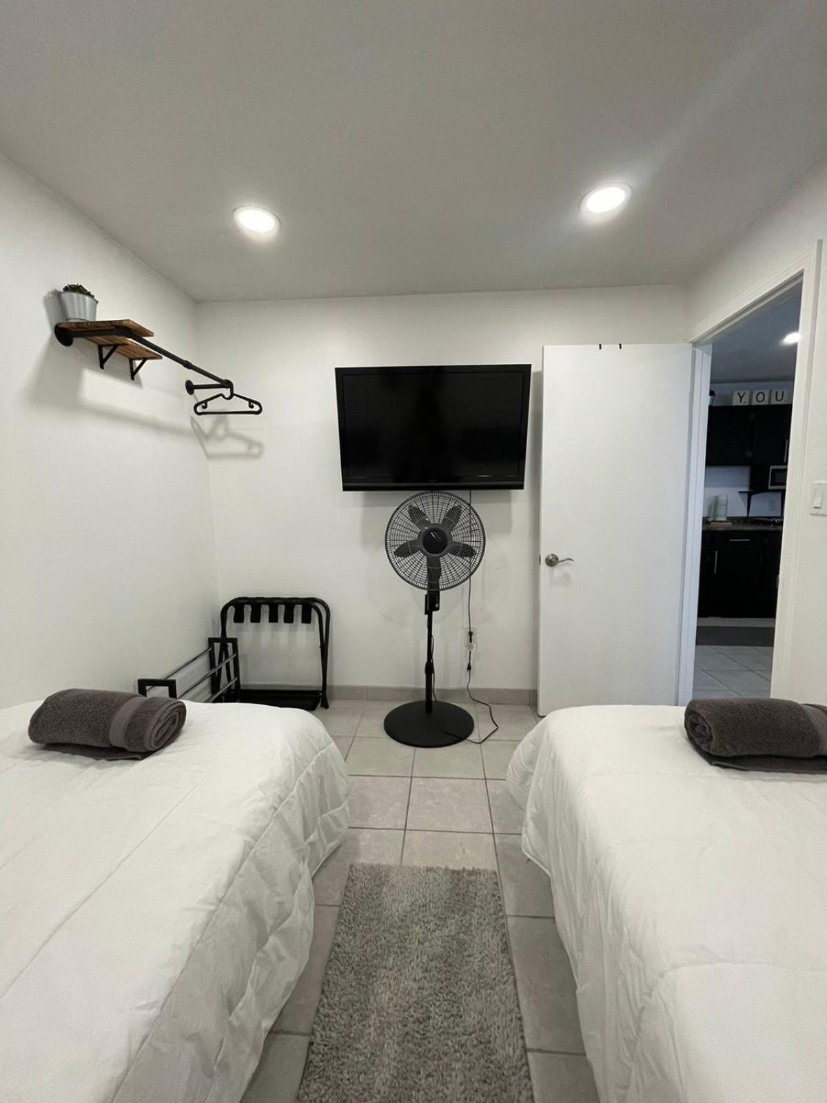 Villa Angel ติฮัวนา ภายนอก รูปภาพ